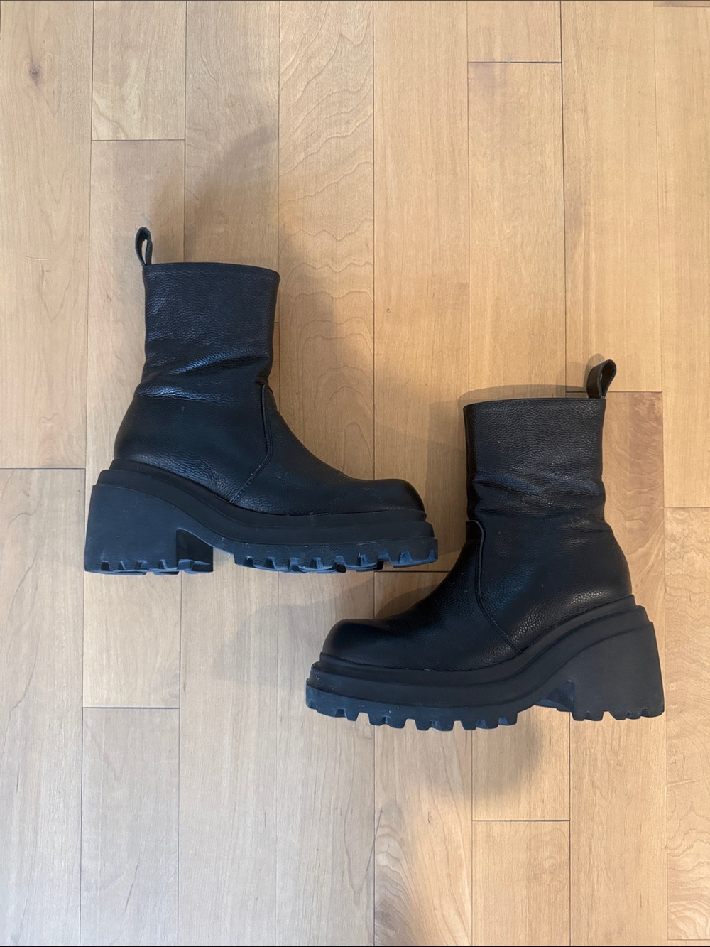 Black Leather Platform Women's Ankle Boots from L’Intervalle